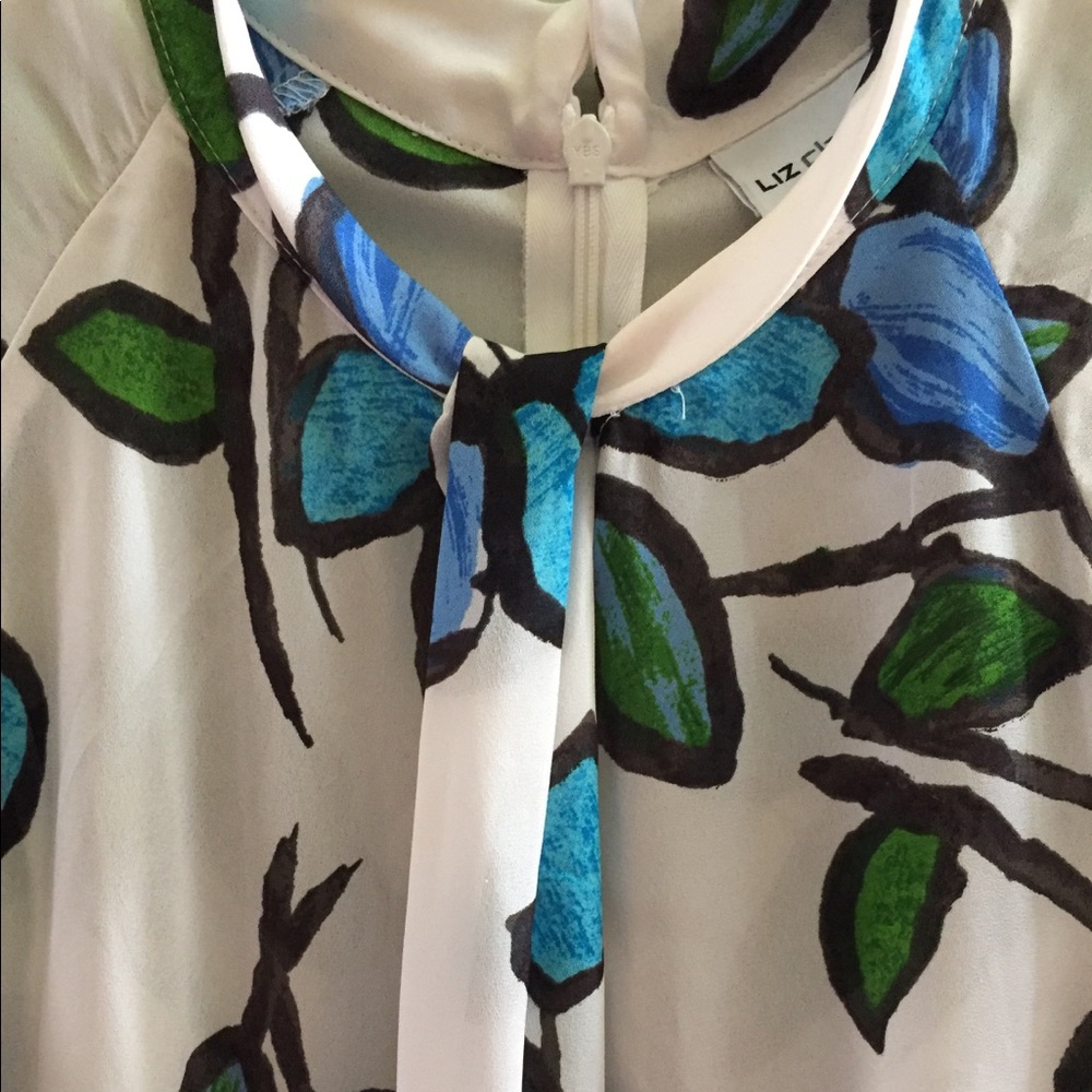 10 / $10 Liz Claiborne  2 piece blouse, also sold in a bundle - Picture 5 of 10